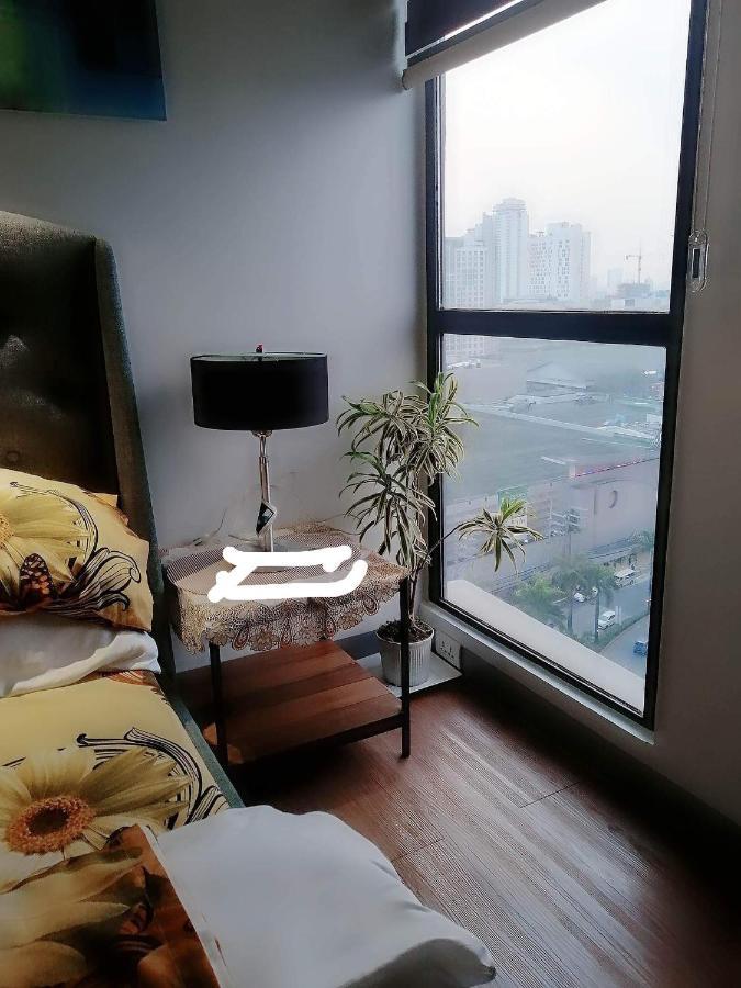 2 Bedroom Portovita Tower 12-A 马尼拉 外观 照片